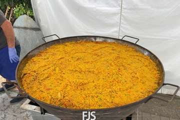 Lomo Magullo celebra el Día del Vecino en plena ola de calor/Francisco Javier Santana.